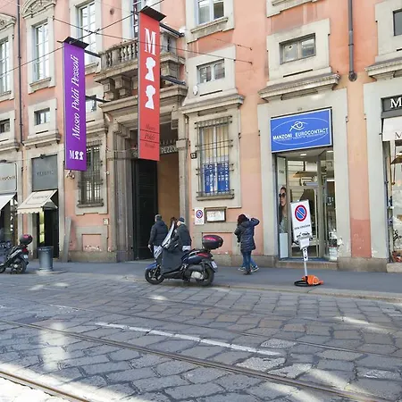 Manzoni Studio Apartamento Milán